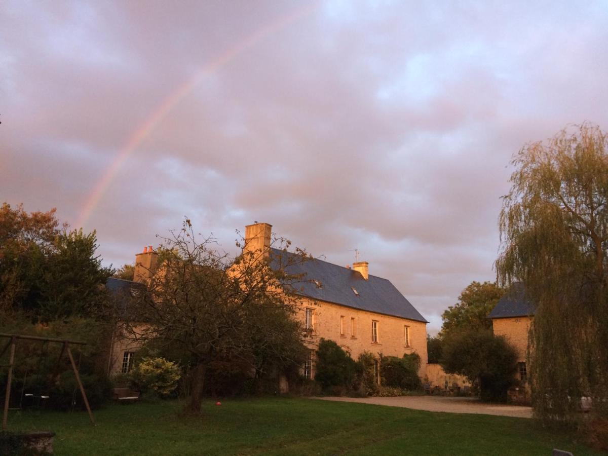 Le Manoir Des Doyens Bed and Breakfast Bayeux Exterior foto